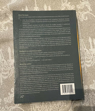 Load image into Gallery viewer, Advanced Case Studies in External Auditing &amp; Corporate Governance 18th Edition
