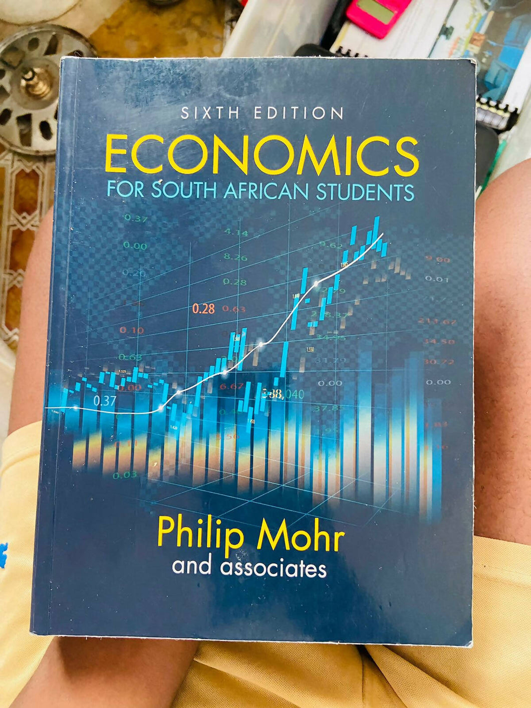 ECONOMICS FOR SOUTH AFRICAN STUDENTS (6th edition)