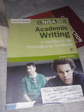 Load image into Gallery viewer, Academic writting ( a handbook for international students)
