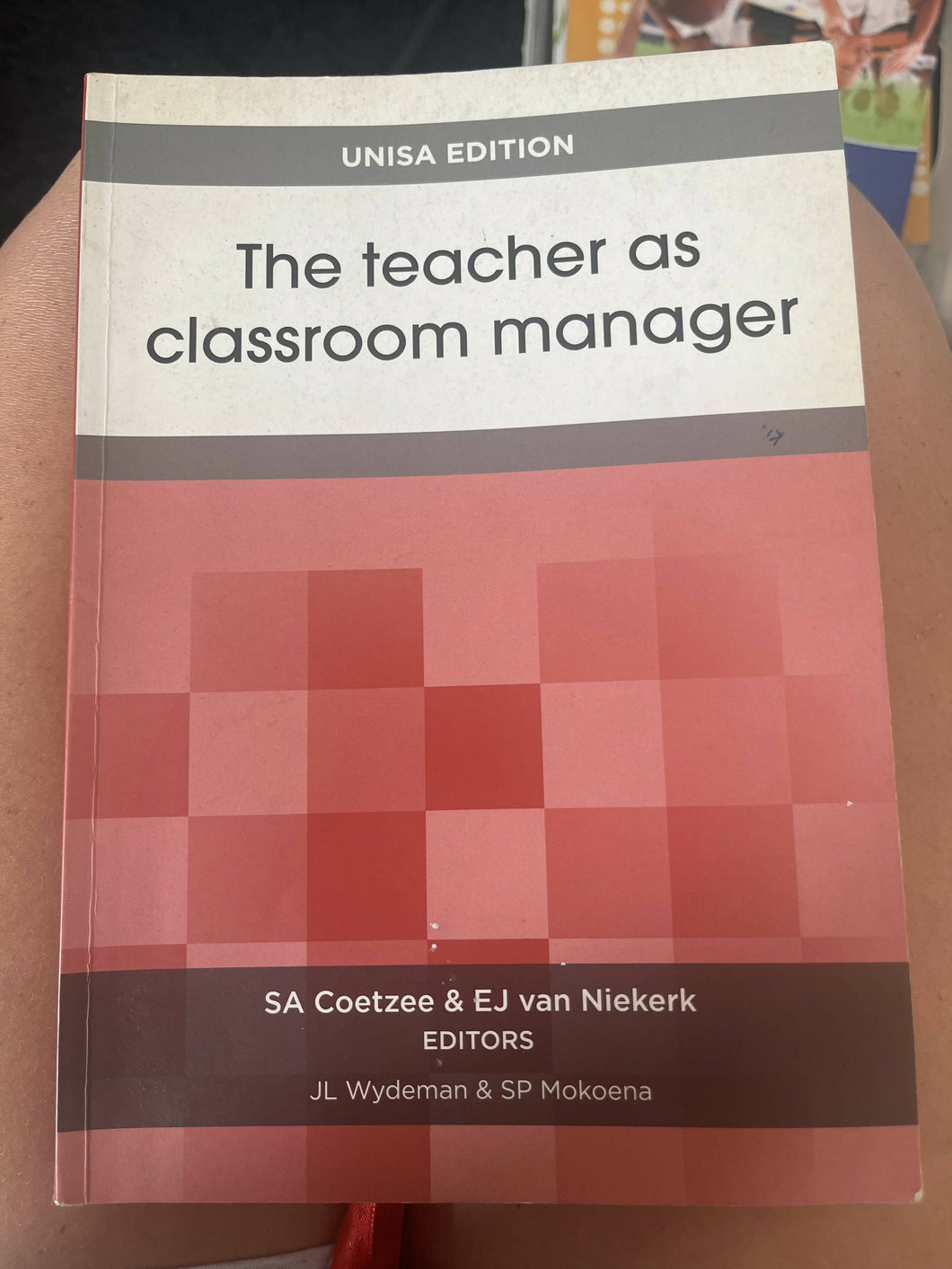 The teacher as a classroom manager