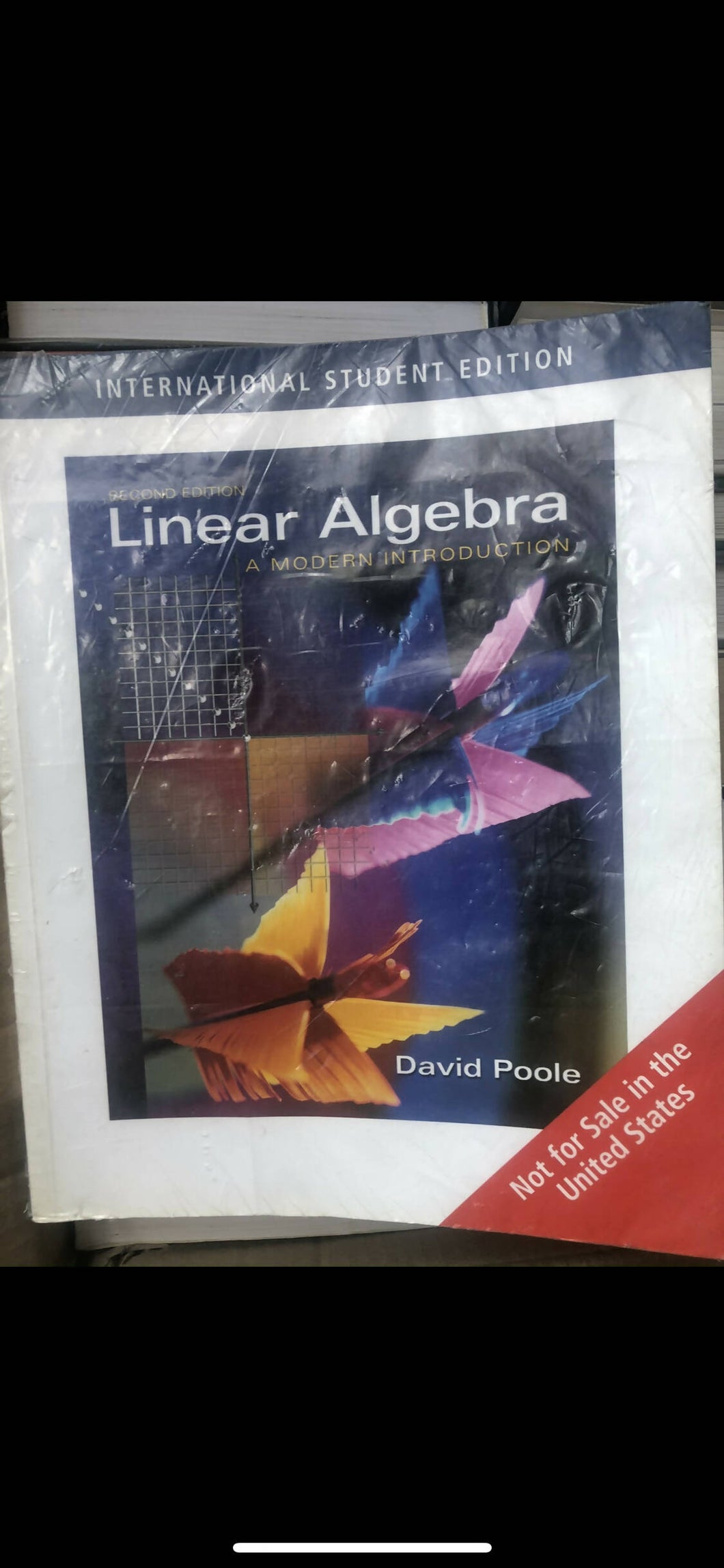 Linear Algebra - A Modern Introduction